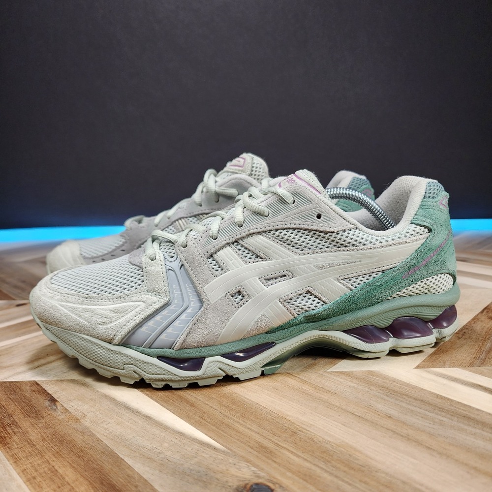 ASICS Gel-Kayano 14 Light Sage Smoke Grey Mens Shoes 1201A161-023 Size 11 - Picture 2 of 13
